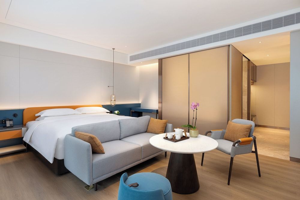 Premium Room, 1 King Bed