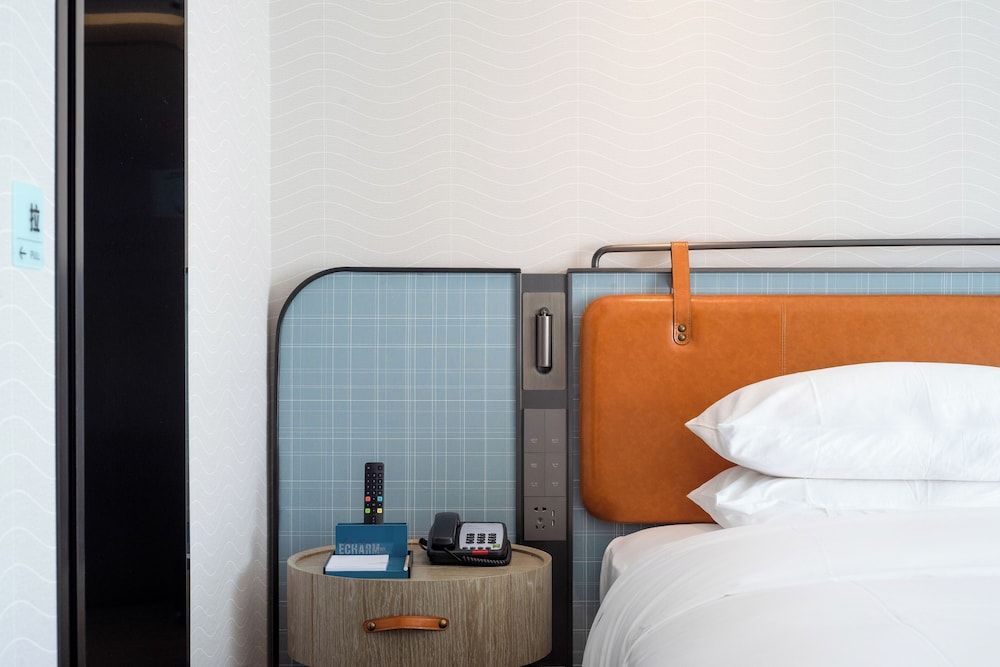 Luxury Single Room