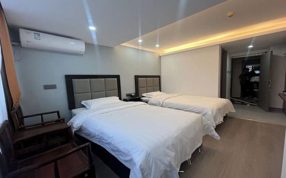 Comfort Twin Room