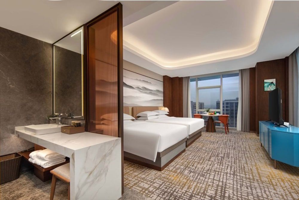 Jiangshan Haiwaihai Grand Hotel