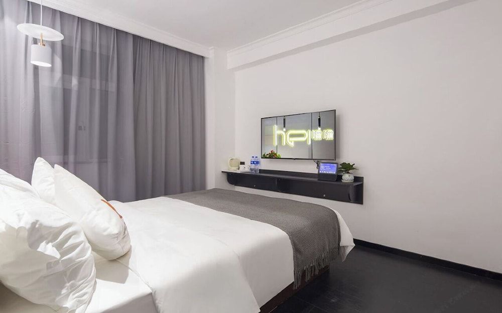 Economy Twin Room, City View