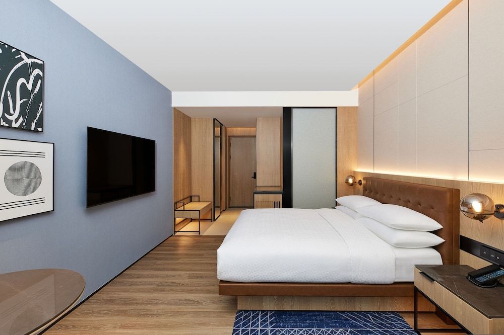 Four Points by Sheraton Huzhou Standard Room, 1 King Bed 2