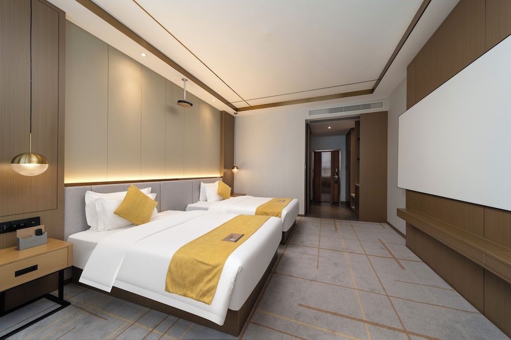 Signature Twin Room