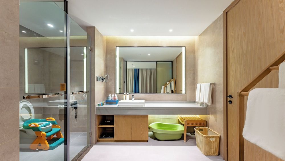 Holiday Inn Hainan Xiangshui Bay by IHG Suite, 1 Bedroom (Kids Theme) 4