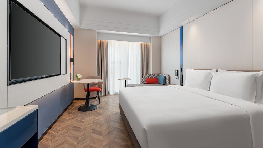 Standard Room, 1 King Bed