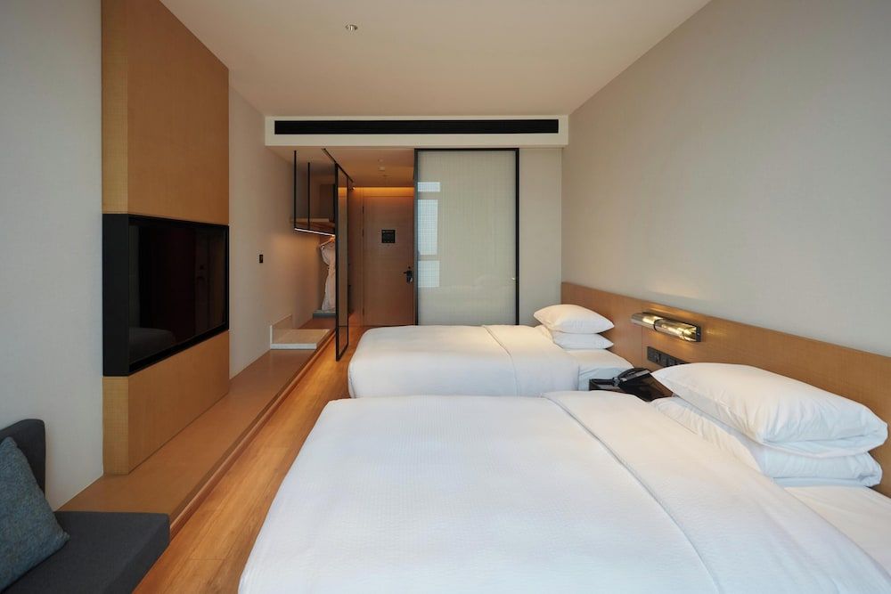 Room, 2 Double Beds, Ocean View