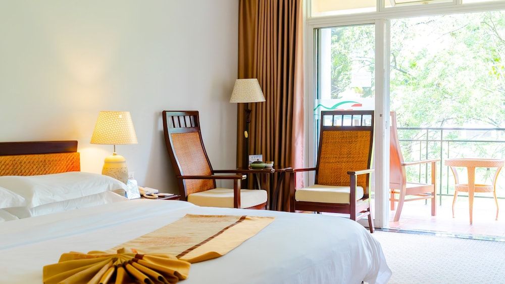 Basic Double or Twin Room, Balcony, Lake View