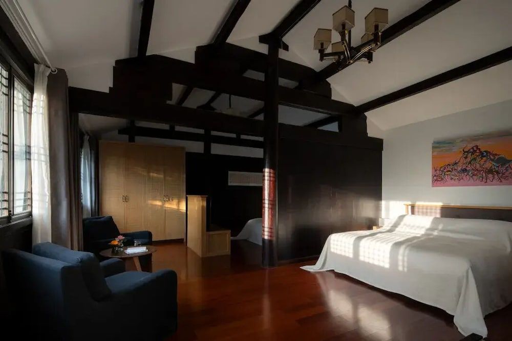 Family Suite, Private Bathroom, Courtyard View