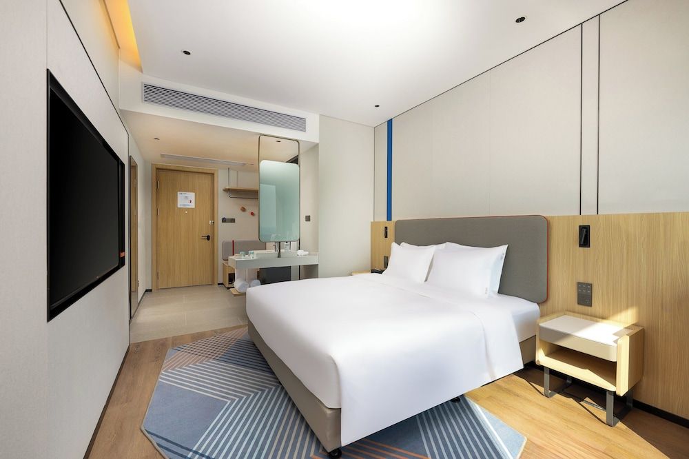Room, 1 King Bed, Accessible
