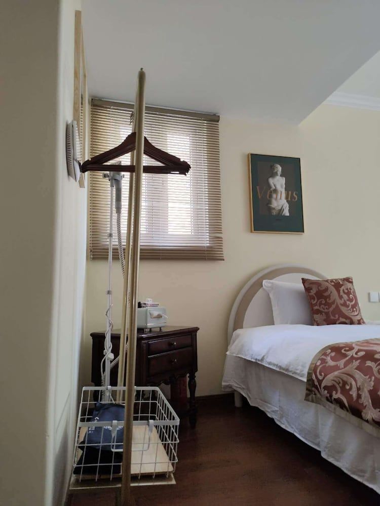 ATRIUM FENGZHU HOMESTAY Spanish Flamengo Suite Twin Beded Room 2