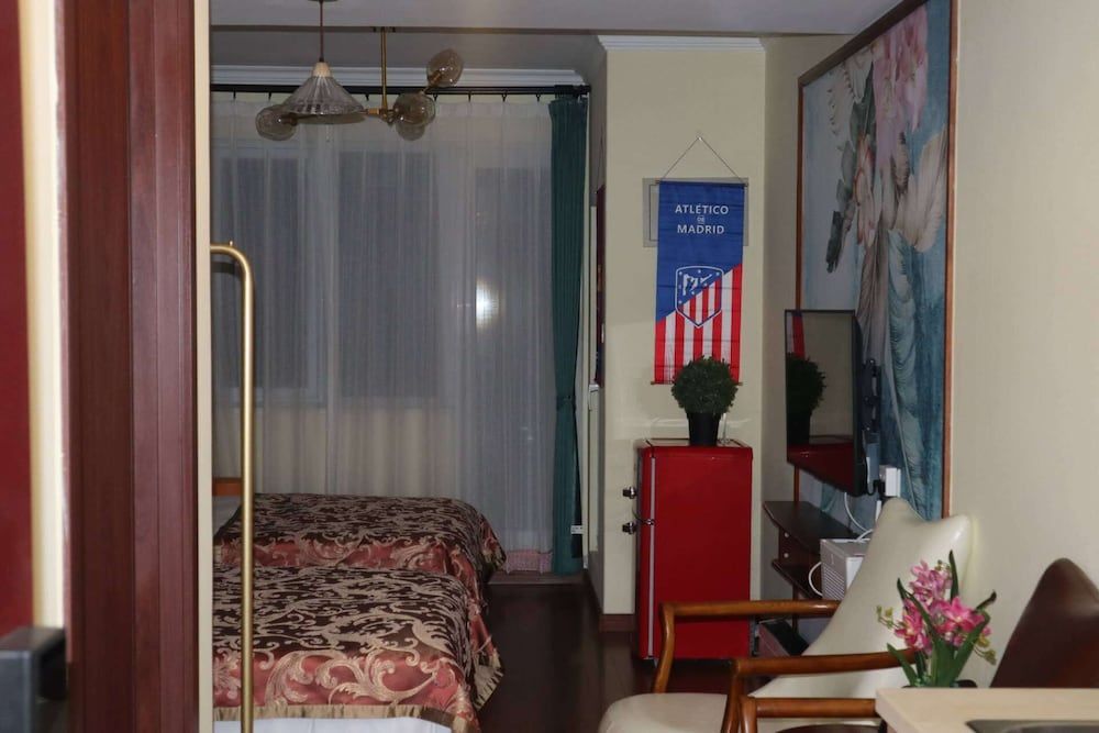 ATRIUM FENGZHU HOMESTAY Spanish Flamengo Suite Twin Beded Room 17