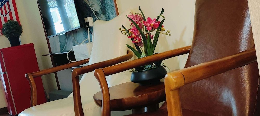 ATRIUM FENGZHU HOMESTAY Spanish Flamengo Suite Twin Beded Room 8