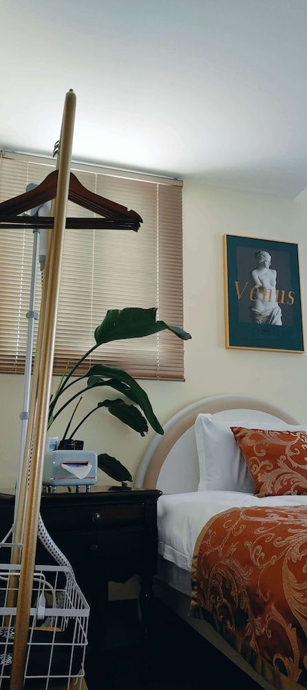 ATRIUM FENGZHU HOMESTAY Spanish Flamengo Suite Twin Beded Room 10