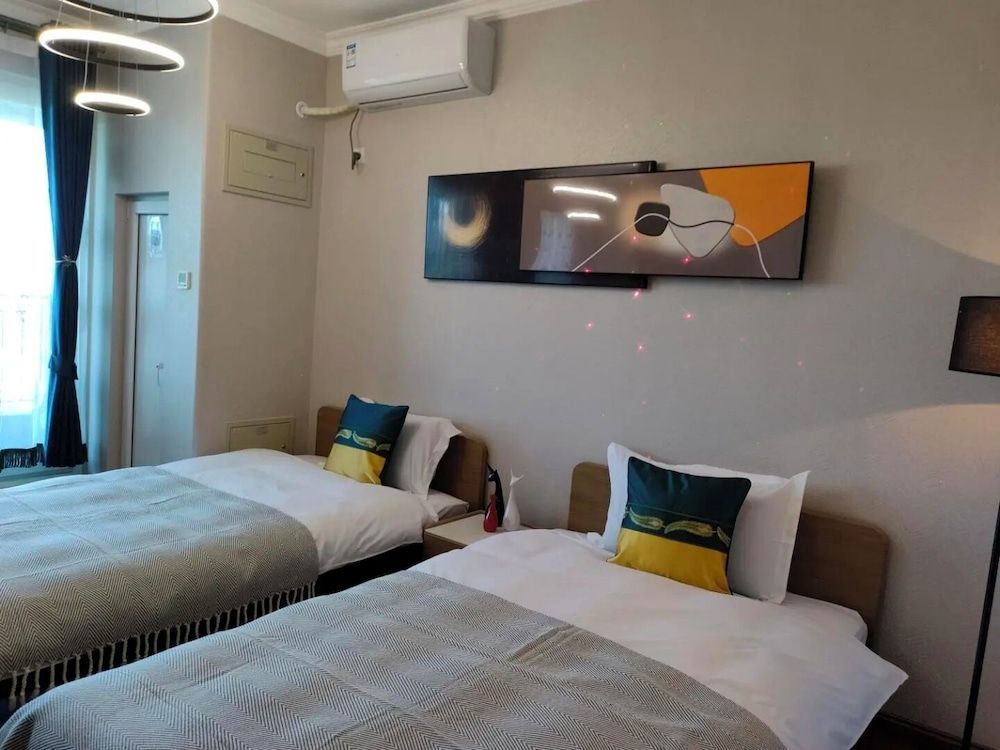 ATRIUM FENGZHU HOMESTAY European Mild Luxury Suite 2 bedrooms 5