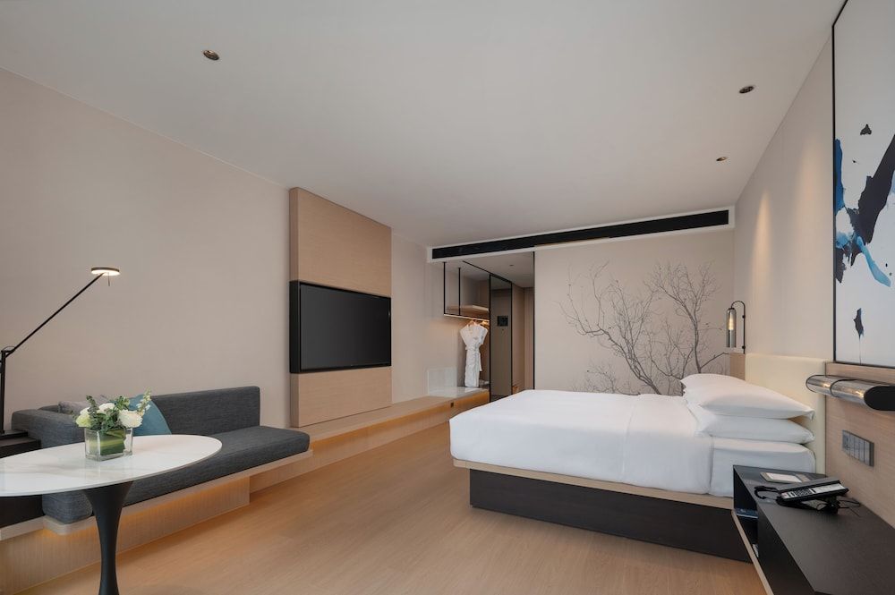 Room, 1 King Bed