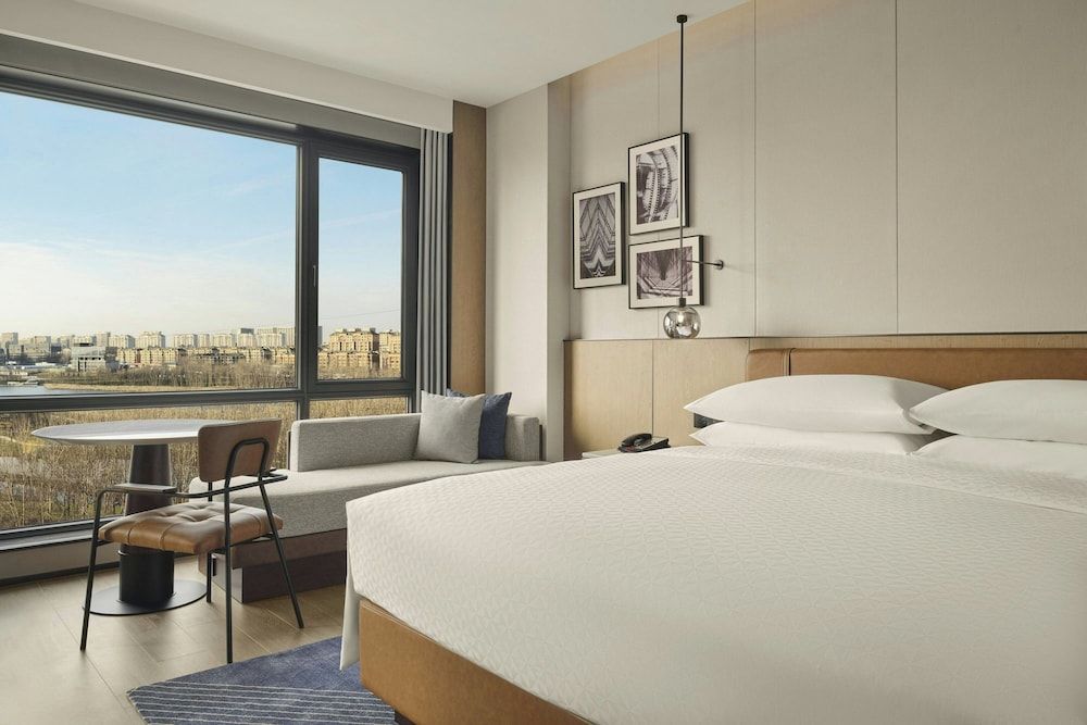 Four Points by Sheraton Changchun West Standard Suite, 1 King Bed 2