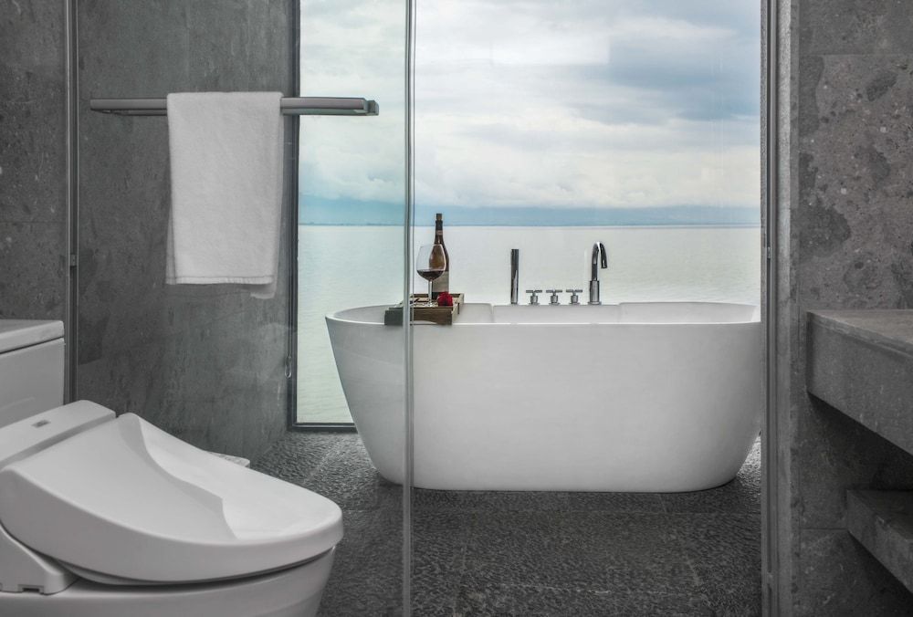 Double Room, Lake View
