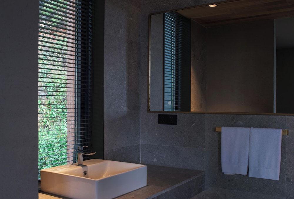 Double Room, Balcony