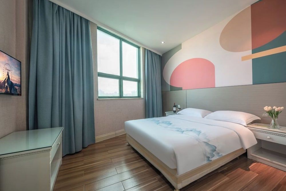 Basic Double Room, City View