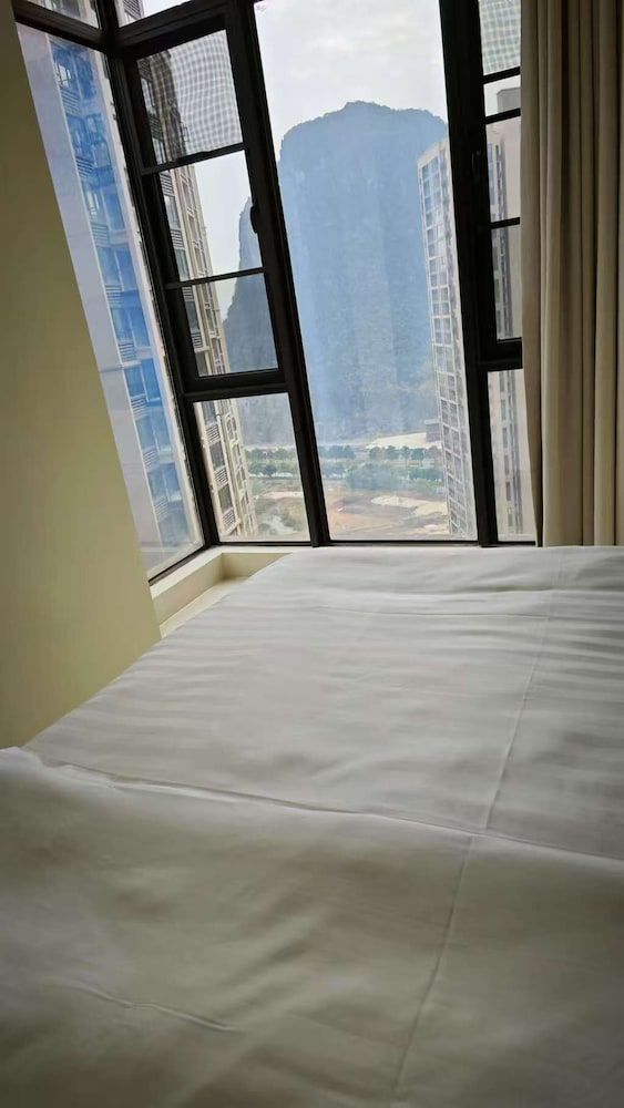 Deluxe Apartment, Mountain View