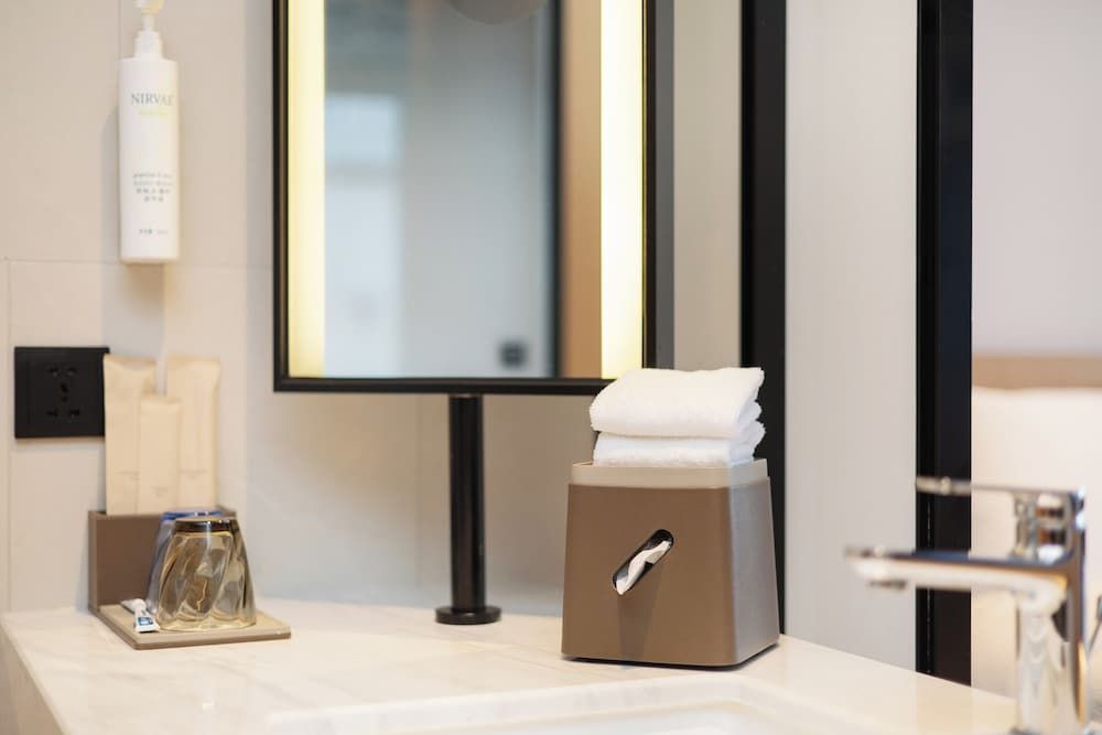 Fairfield by Marriott Hangzhou Gongshu Standard Room, 1 King Bed, City View 2