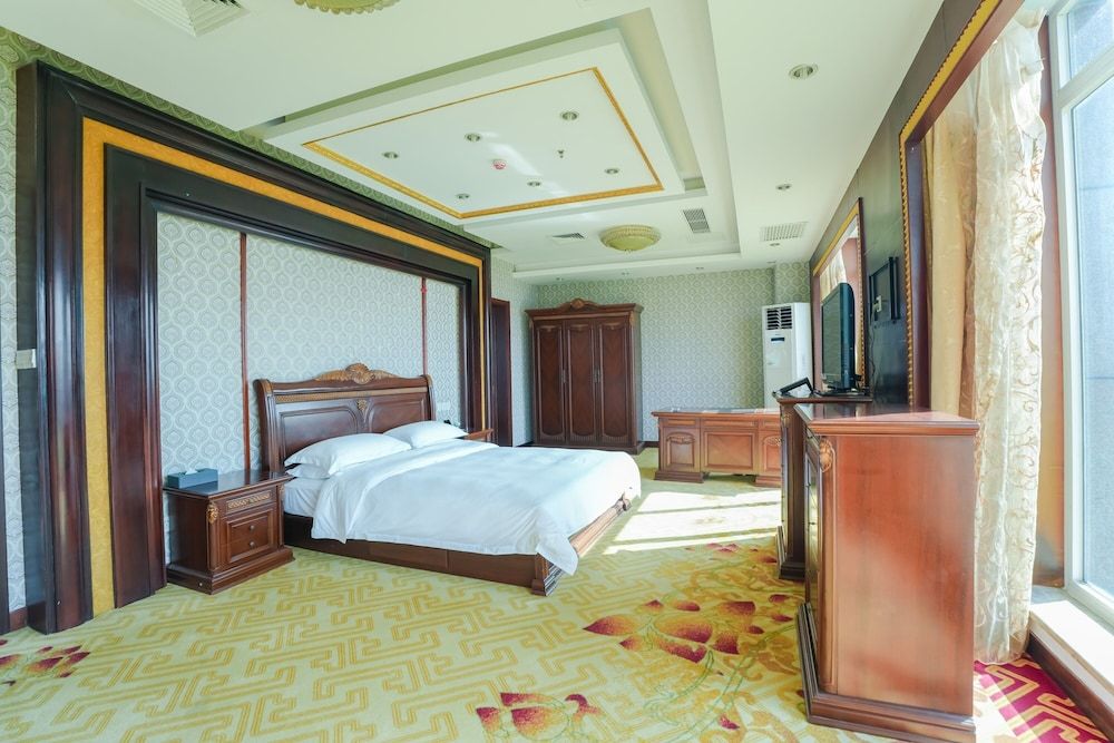 Executive Duplex, Sea View