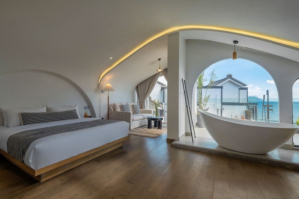 Comfort Double Room, Patio, Ocean View