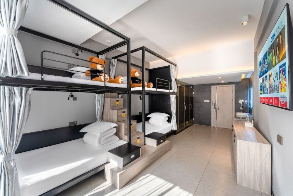 Classic Quadruple Room