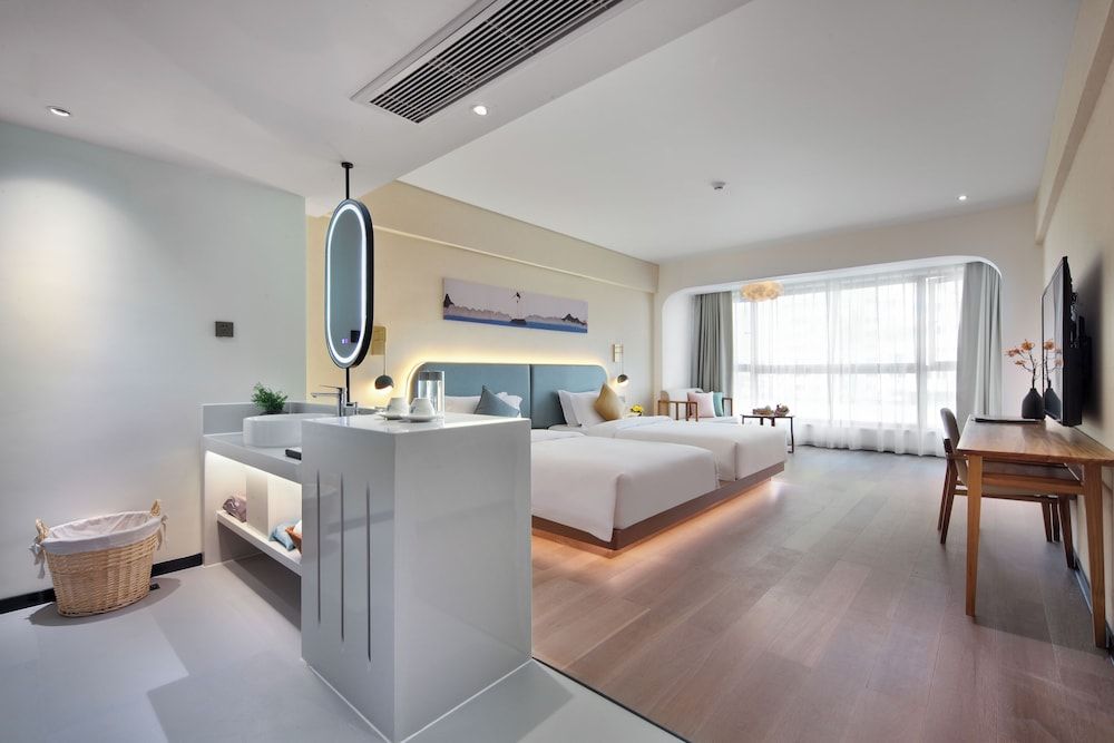 Basic Twin Room, Non Smoking, Private Bathroom