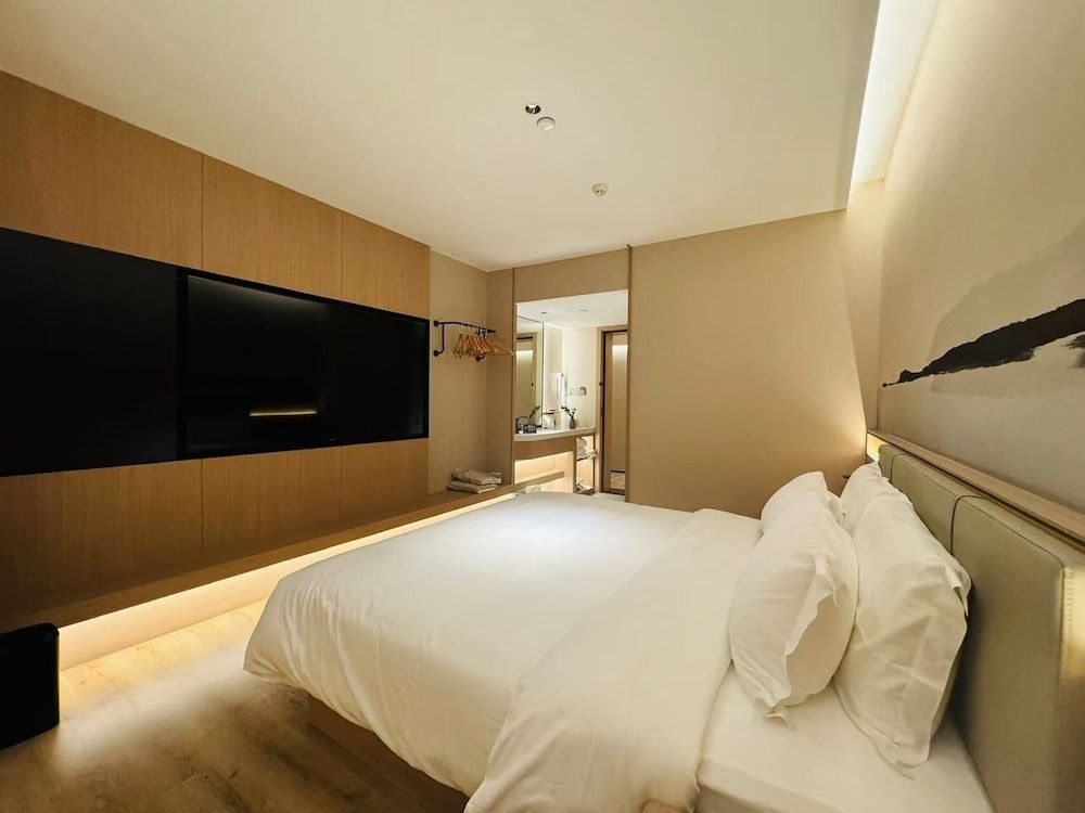 Comfort Suite, Garden View