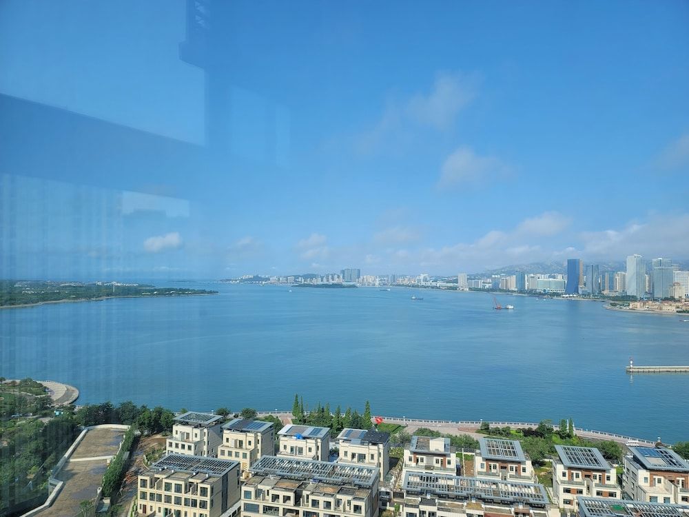 Apartment, Bay View