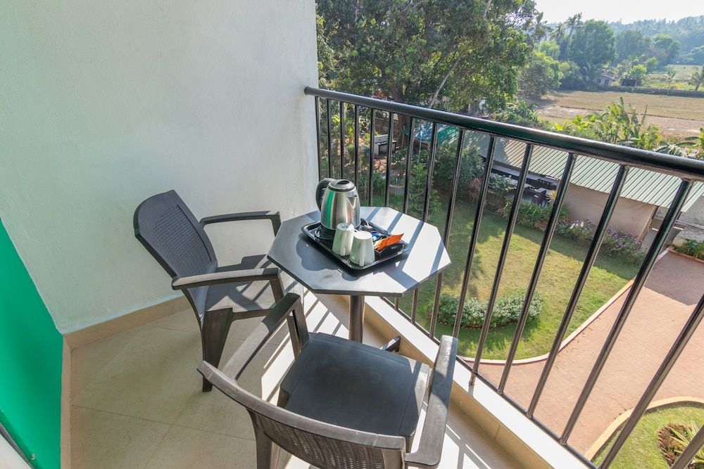 Aastha Escape Resort Superior Suite with Balcony 8