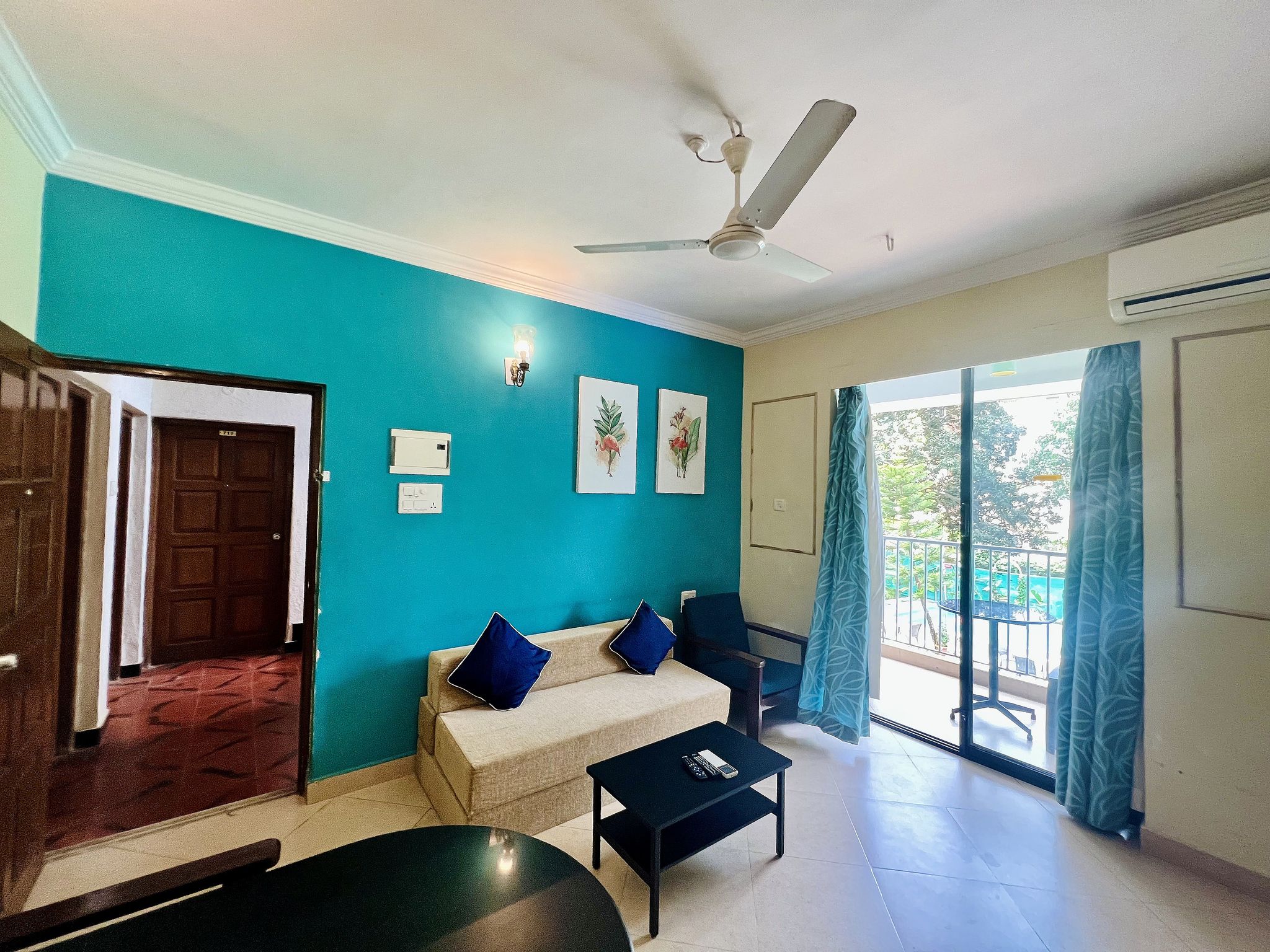 Superior Suite with Balcony