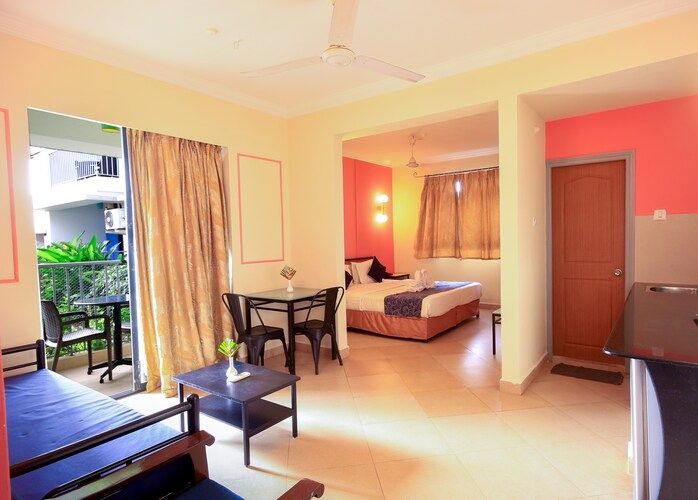 Honeymoon Suite with Balcony & Pool View