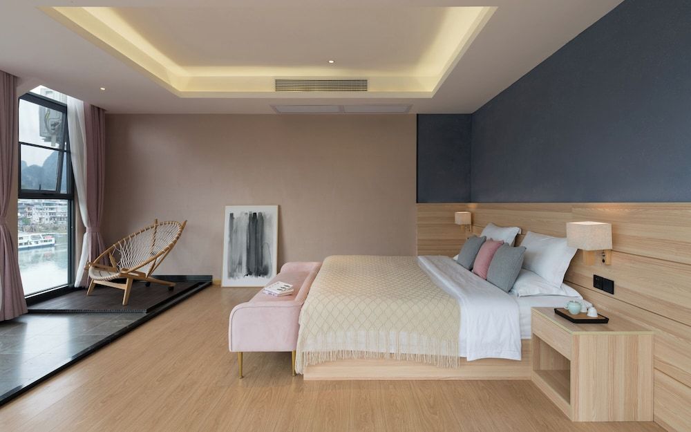 Family Suite, River View