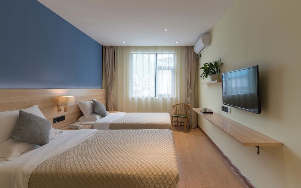 Comfort Twin Room