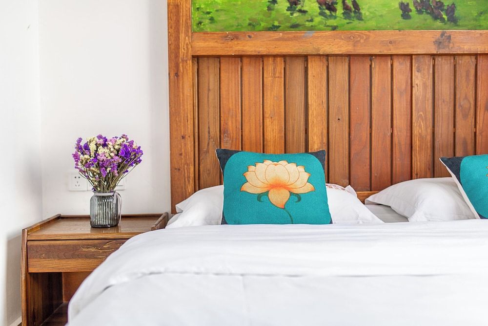Economy Double Room, 1 Queen Bed, Non Smoking, Air conditioning