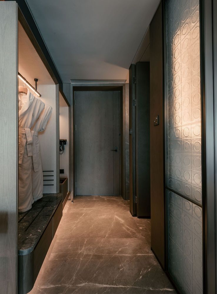 Nousland Beijing Superior Twin Room, City View 3