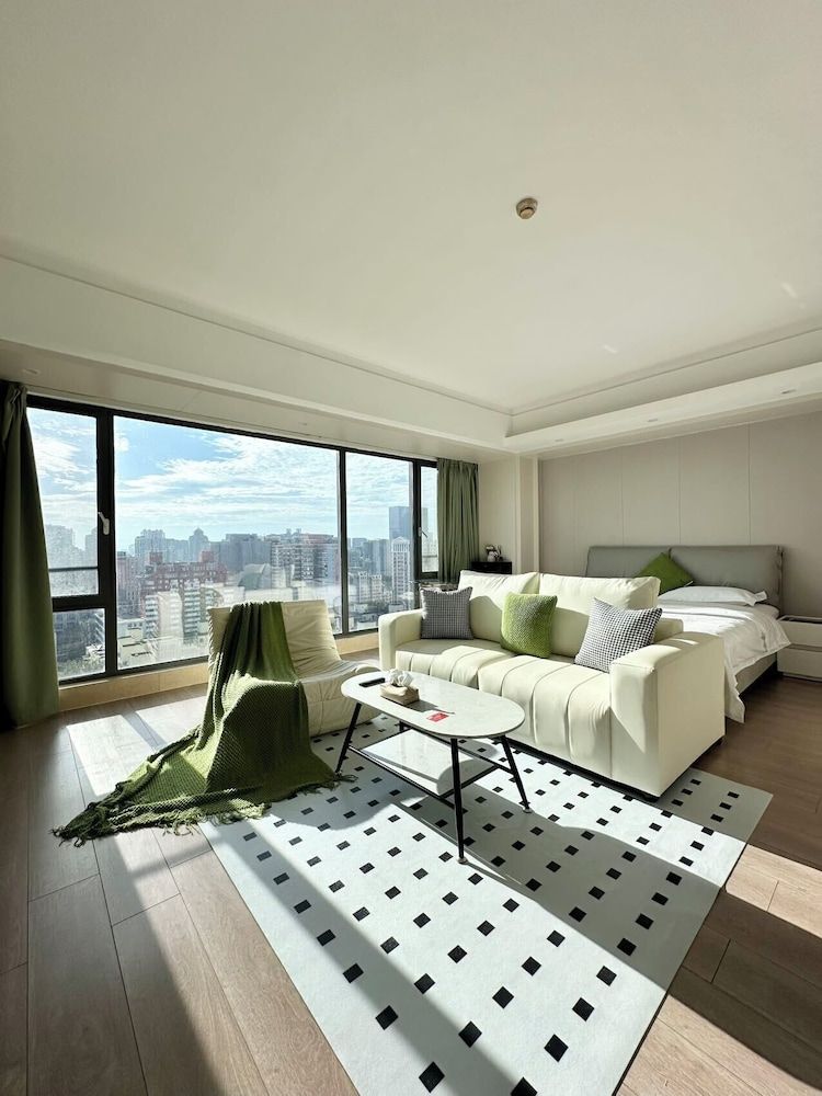 Superior Double Room, City View