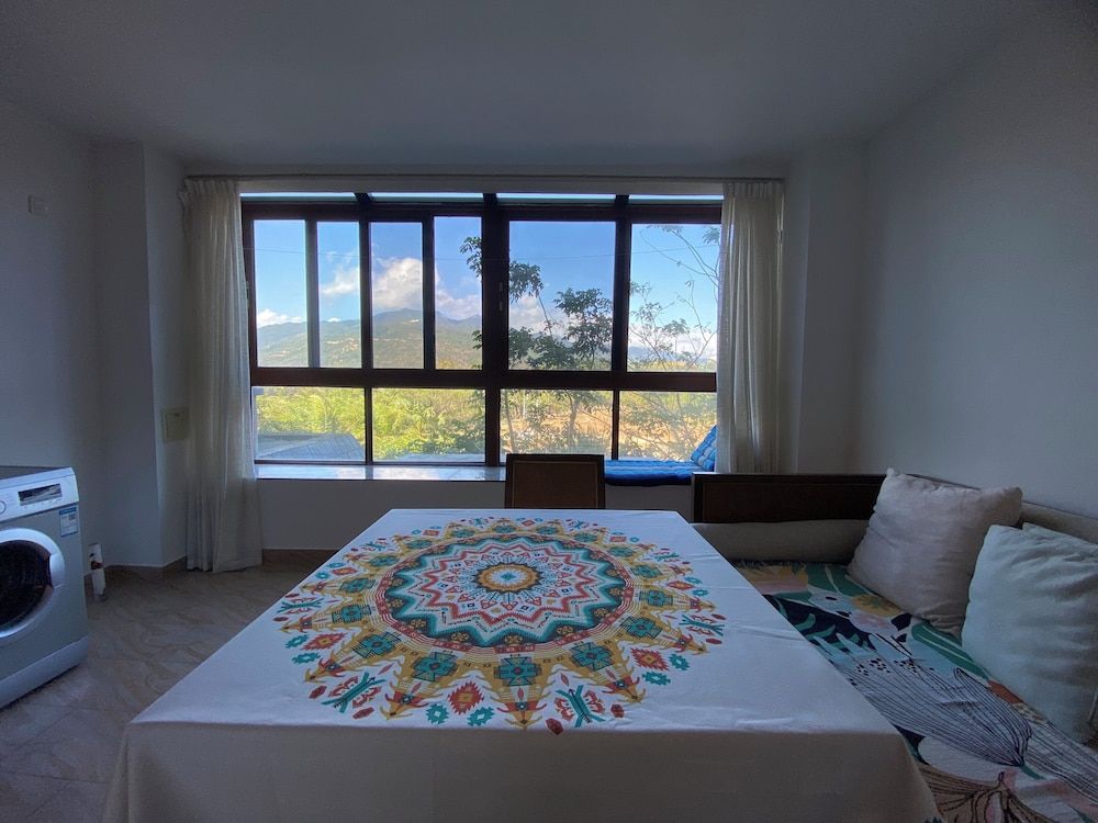 GuangPo MeiYa Homestay LingShui Classic Apartment, Garden View 3