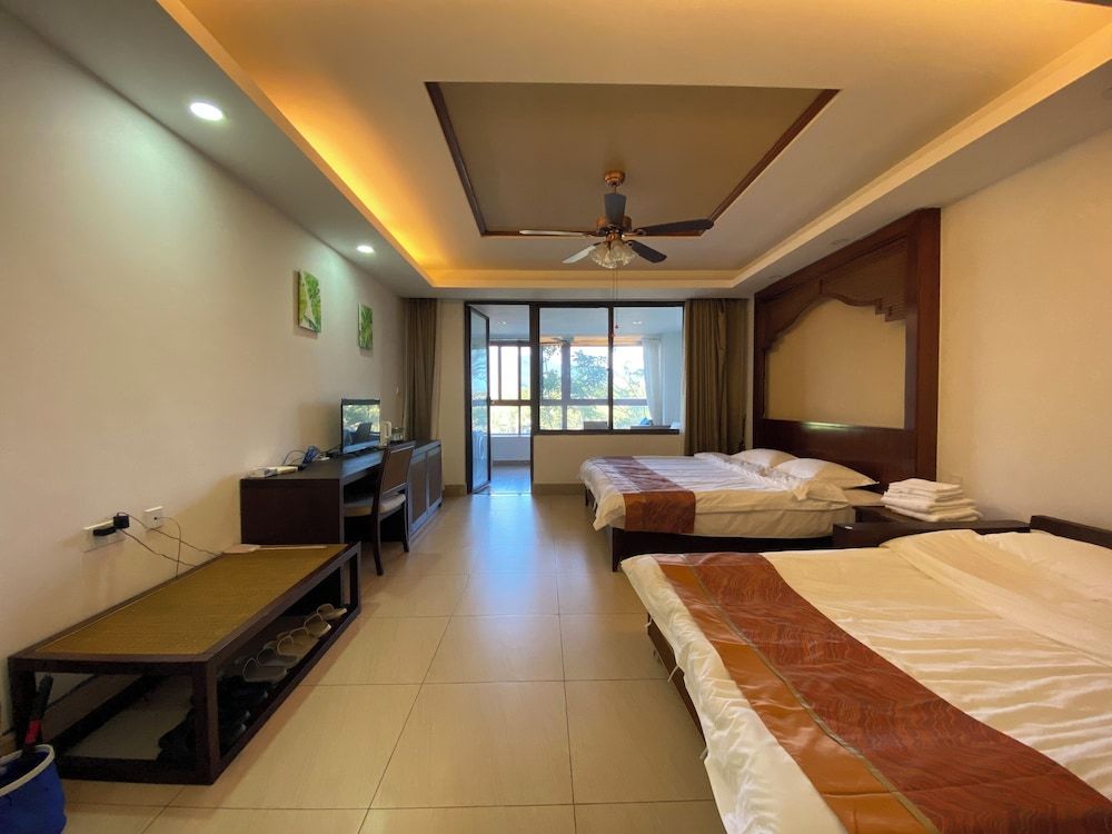 GuangPo MeiYa Homestay LingShui Classic Apartment, Garden View 9