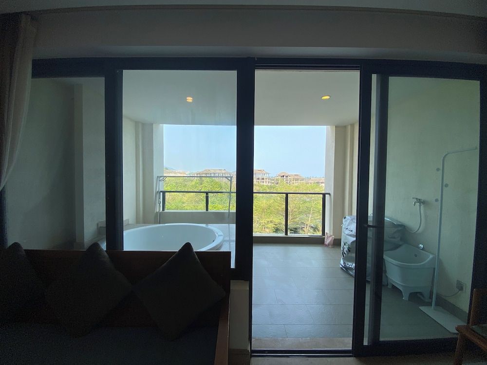 GuangPo MeiYa Homestay LingShui Elite Apartment, Garden View 8