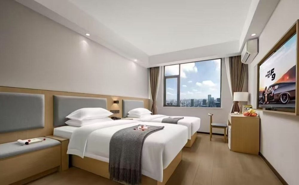 Comfort Double Room, City View