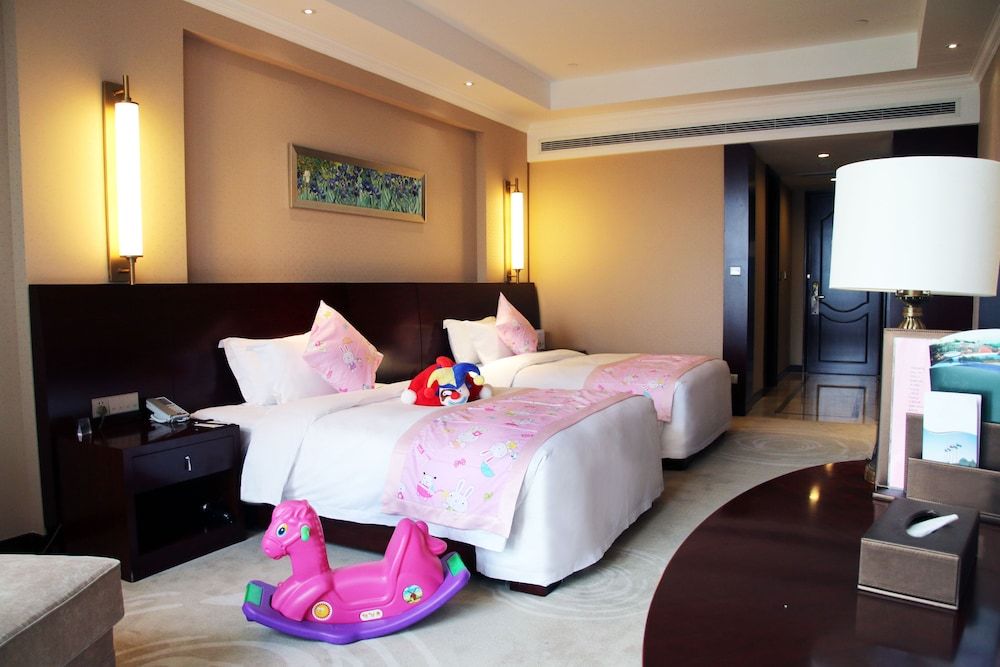 Family Twin Room