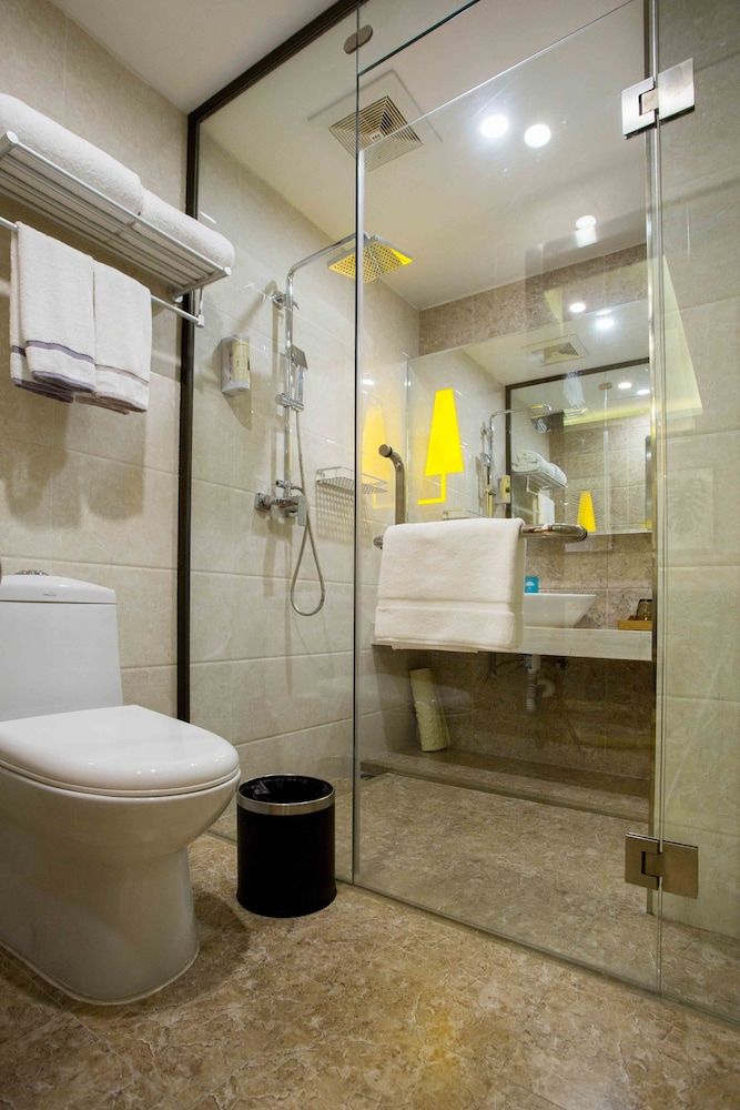 Suite (Mainland Chinese Citizen Only)