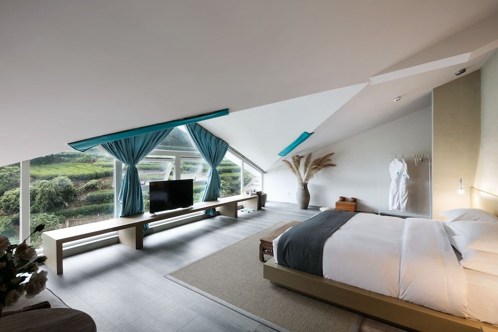 Classic Suite, Balcony(Chinese Domestic Guest Only)