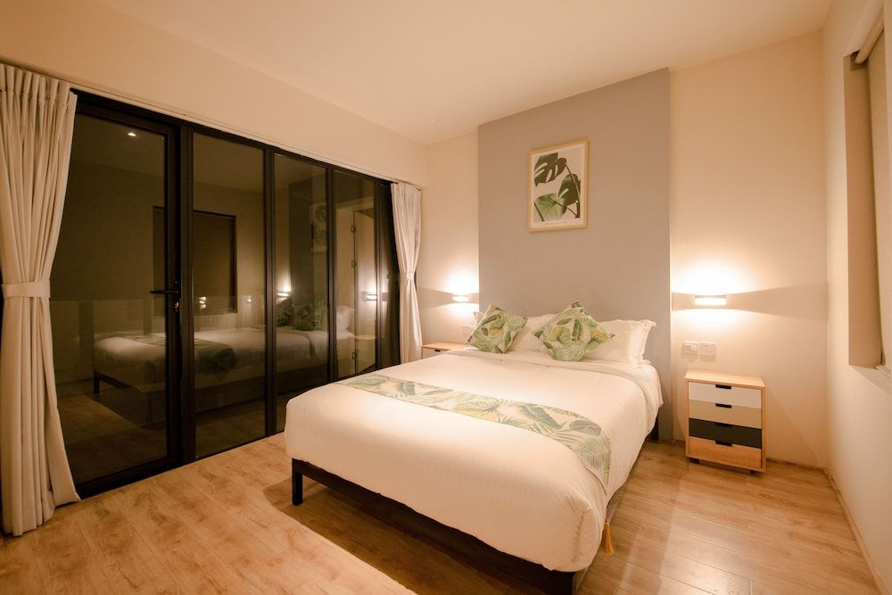 Gallery Room, 1 Queen Bed