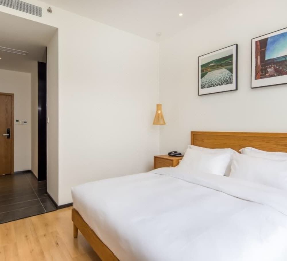 Standard Double Room (Mainland Chinese Citizen Only)