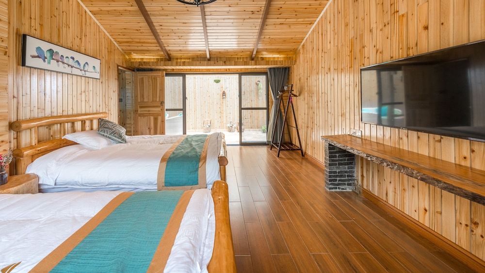 Family Suite, Balcony (Mainland Chinese Citizen Only)