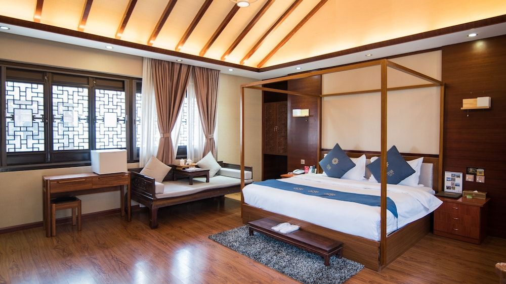 Honeymoon Double Room (Mainland Chinese Citizen Only)